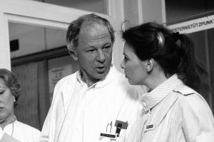 "Schwarzwaldklinik"-Star Herbert Tennigkeit ist tot