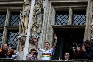 Tour oder Giro? Evenepoel will erst die Strecken sehen