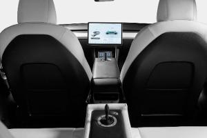 Tesla Model 3 Spacedrive Paravan