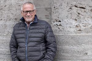 Konstantin Wecker: Wie er vom "doofen Macho" zum Feministen wurde