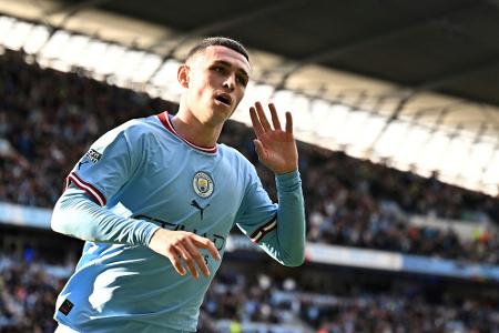 Jungstar Foden verlängert vorzeitig bei City