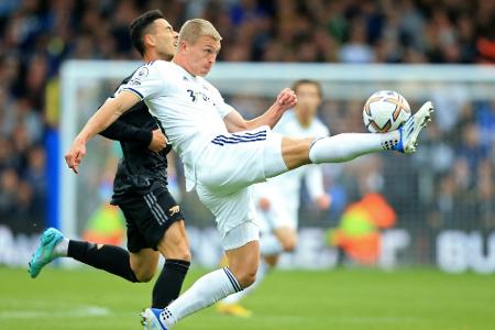 Arsenal-Duell wegen technischer Probleme unterbrochen