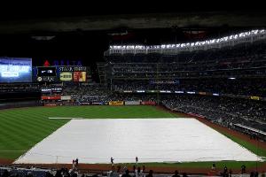 Baseball: Entscheidungsspiel zwischen Yankees und Cleveland verschoben