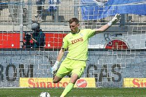 Hannover gegen Dortmund mit Weinkauf im Tor