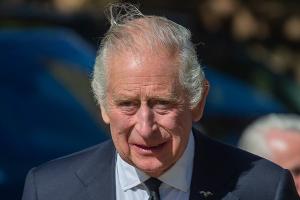 "The Crown"-Macher stellt klar: Die Serie macht Charles nicht schlecht