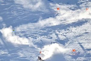 Schlechtes Wetter: Frauen-Riesenslalom in Sölden abgesagt