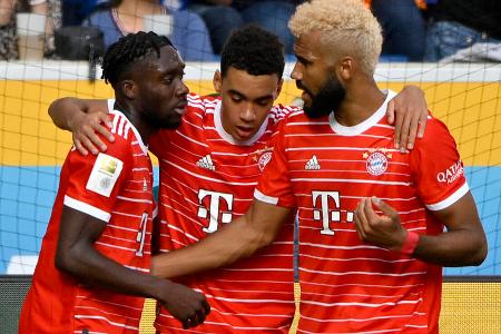 TSG Hoffenheim vs. FC Bayern: Noten und Einzelkritik - Der FC Bayern hat seine Aufholjagd in Richtung Bundesliga-Spitze am elften Spieltag fortgesetzt. In einem über lange Zeit guten Fußballspiel behauptete sich die Elf von Trainer Julian Nagelsmann am Samstag mit 2:0 (2:0) bei der TSG Hoffenheim. Die Mannschaften in der Einzelkritik: