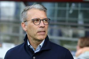 Knäbel zur Trainerfrage auf Schalke: "In den letzten Zügen"