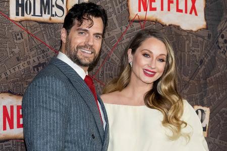 Henry Cavill zeigt sich mit Freundin Natalie auf dem roten Teppich