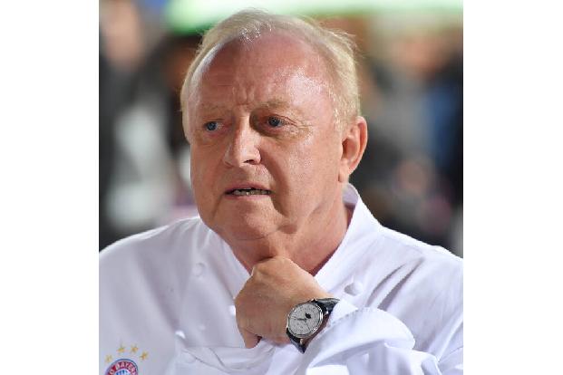 Alfons Schuhbeck könnte weiterhin Erfolg und Wohlstand genießen, doch weil er dem Fiskus mehrere Millionen Steuern vorenthielt, wurde er jetzt zu einer Haftstrafe von drei Jahren und zwei Monaten veru ...