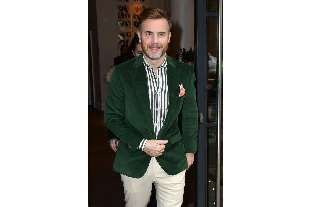 Oft sind Steuerprobleme nicht unbedingt rechtlich bedenklich, moralisch allerdings verwerflich. Als Take-That-Star Gary Barlow aufgrund von dubiosen, wenn auch nicht illegalen, Anlagegeschäften seine ...