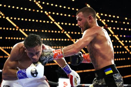 Nach Kriegsdienst: Boxer Lomatschenko kehrt mit Sieg zurück