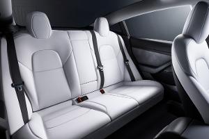 Tesla Model 3 offizielle Werksbilder Stand 10-22