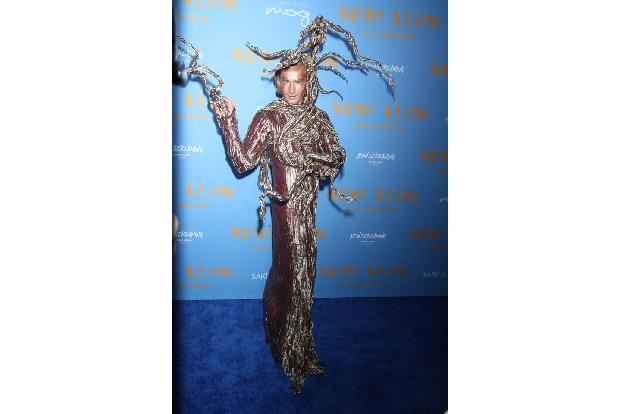 ...bis mega-ausgefallen (Austin Scarlett).