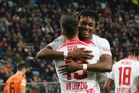 Sieg gegen Donezk: Leipzig im Achtelfinale, Sorge um Werner