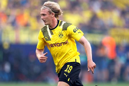 Julian Brandt (ab 62.) - Note: 3,0 - Belebte ähnlich wie Moukoko das Spiel schon mit seinen ersten Kontakten am Ball. Brachte mehr Dynamik und Passschärfe in die Angriffe. Investierte zum Schluss aber nicht mehr alles, um den Sieg zu erzwingen.