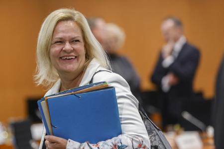 Menschenrechte für Faeser 