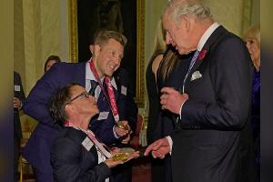 Charles, Camilla, Edward und Anne empfangen 200 Olympia-Teilnehmer