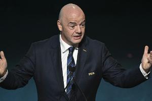 Infantino fordert: "Konzentrieren wir uns auf den Fußball"