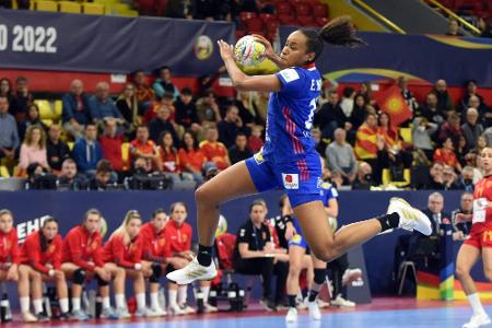 Handball-EM der Frauen: Siege für Frankreich und Montenegro