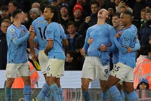 Haaland schießt Man-City zum Sieg - Arsenal wieder vorn