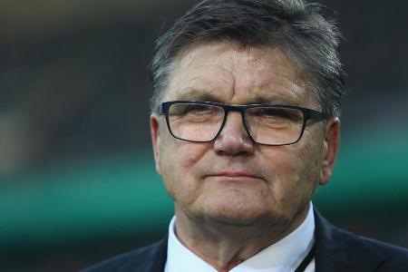 Die besten Sprüche von Hans Meyer - Ob in Nürnberg, bei Hertha BSC oder bei Borussia Mönchengladbach: Hans Meyer genießt überall Kultstatus. Das hat der Fußballlehrer neben den sportlichen Erfolgen vor allem seinen legendären Sprüchen zu verdanken. Wir haben die besten davon anlässlich Meyers 80. Geburtstags zusammengestellt: