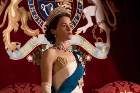 Staffel 1+2: Claire Foy als Queen Elizabeth II.