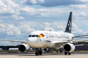 Bis 2026: DFB und Lufthansa setzen Zusammenarbeit fort