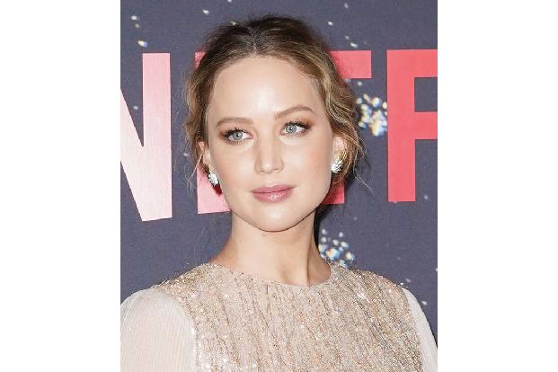 Die Traumrolle von Jennifer Lawrence hat längst eine andere gespielt, nämlich Renée Zellweger. Jennifer hätte so gern Bridget Jones verkörpert, dass sie immer wieder tagträumt, dass es die bislang dre ...