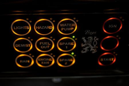 Praga S1 Karbon-Rennwagen