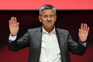 Hainer lässt Vertragsverlängerung mit Qatar Airways offen