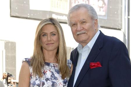 Jennifer Aniston trauert um ihren Vater John