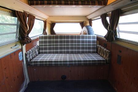 VW T2 Bus gegen VW T6 Seikel 4Motion