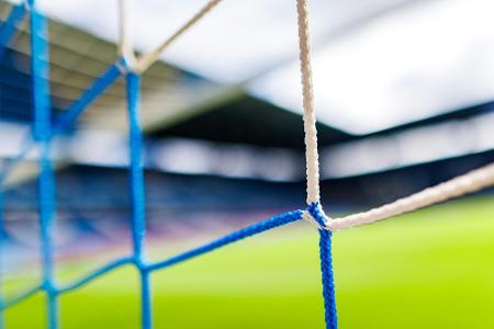 Verknüpfung von Förderung mit Menschenrechten auf dem Weg