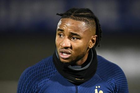 Riss des Außenbandes bei Leipzigs Nkunku