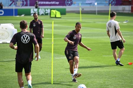 DFB-Stars trainieren mit Frauen aus Katar