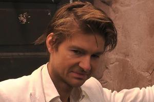 Jeremy Fragrance bei "Promi Big Brother": Wer ist der Influencer?