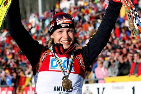 Magdalena Neuer ist die Entdeckung des Wintersports. Gleich dreimal krönt sich die 19-Jährige zur Weltmeisterin bei den Titelkämpfen in Antholz.
