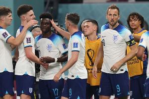 Auch ohne "One Love"-Binde: England setzt Ausrufezeichen