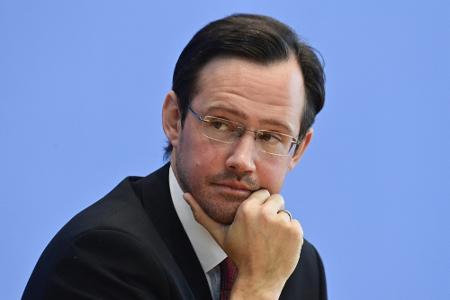 SPD-Politiker Wiese fordert Ablösung von FIFA-Boss Infantino