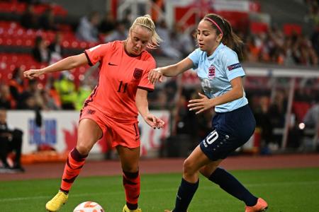 Fußball: Kreuzbandriss bei Europameisterin Mead