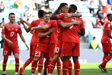 Dank Embolo: Schweiz stoppt Superstürmer Choupo-Moting