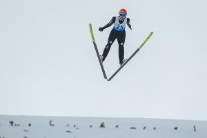 Kombinierer Schmid feiert ersten Weltcupsieg