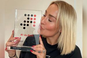 Deutsche Charts: Sarah Connor erobert mit Weihnachtsalbum Platz eins