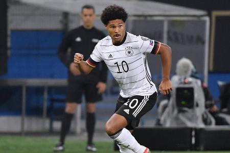 Angriff: Serge Gnabry (FC Bayern) - Startelf-Chance: 90% - Ist gerade rechtzeitig zurück in Form gekommen. Der Angreifer strahlt momentan brutal viel Torgefahr aus und dürfte seinen Platz in der Startelf daher fast sicher haben.