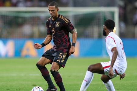 Kehrer in der Startelf erwartet - Sane trainiert