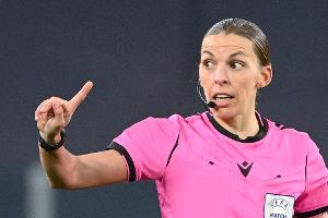 32 Spiele, 32 Männer - Schiedsrichterinnen bei WM außen vor