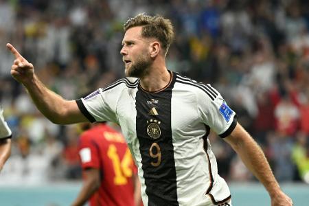 Der Traum der DFB-Elf lebt - aber er hängt am seidenen Faden