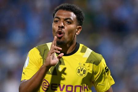 Vor über 30.000 Fans: BVB gewinnt in Malaysia