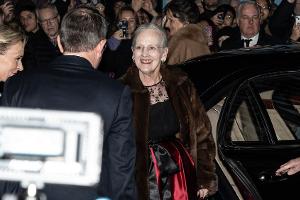 Königin Margrethe II. bei "Nussknacker"-Premiere auf Bühne gefeiert